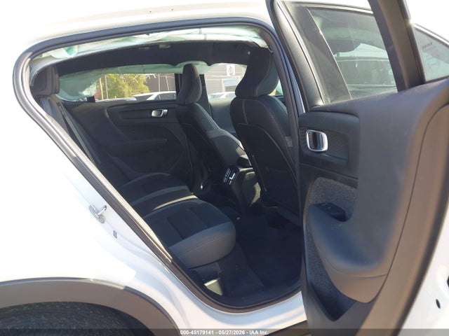 2024 Volvo C40 Recharge Pure Electric Twin Core მანქანა იყიდება აუქციონზე, vin: YV4ER3GK8R2097824, აუქციონის ნომერი: 45179141