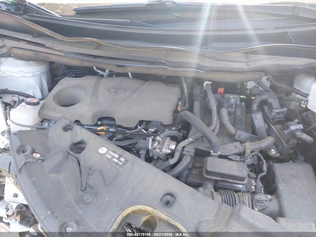 45179180 :رقم المزاد ، 5TDYRKEC8NS135481 vin ، 2022 Toyota Sienna Xle مزاد بيع