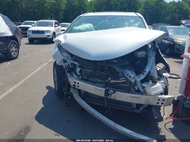 45179180 :رقم المزاد ، 5TDYRKEC8NS135481 vin ، 2022 Toyota Sienna Xle مزاد بيع