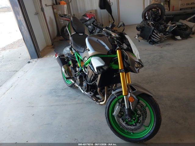 Kawasaki Zr900 T 2025 ML5ZRDT14SDA06255 main image