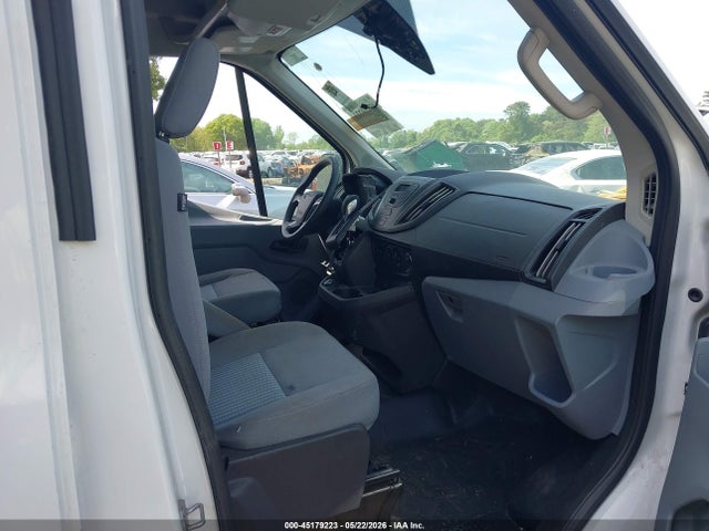 45179223 :رقم المزاد ، 1FTYR2CM1KKA77972 vin ، 2019 Ford Transit-250 مزاد بيع