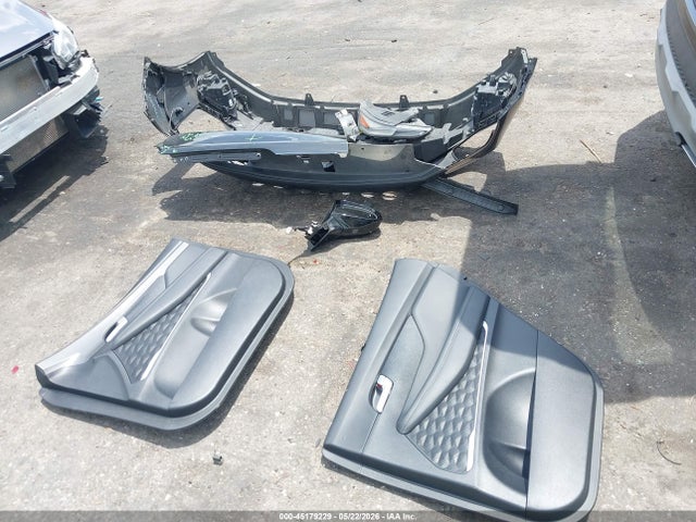 45179229 :رقم المزاد ، 5NMS53AD2KH025126 vin ، 2019 Hyundai Santa Fe Ultimate مزاد بيع