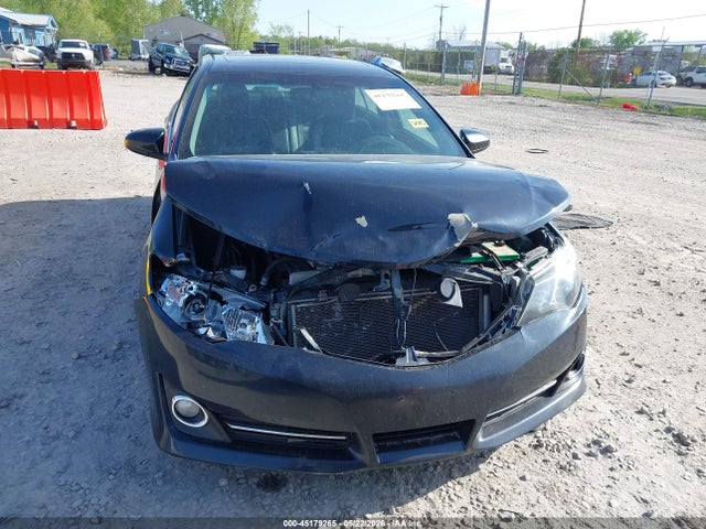 2012 Toyota Camry Se მანქანა იყიდება აუქციონზე, vin: 4T1BF1FK7CU585027, აუქციონის ნომერი: 45179265