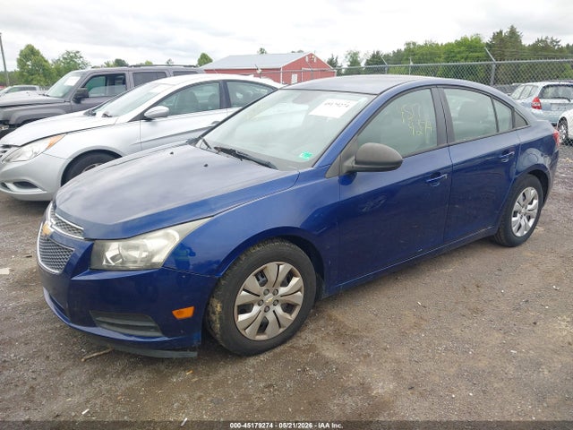 45179274 :رقم المزاد ، 1G1PA5SH0D7238349 vin ، 2013 Chevrolet Cruze Ls Auto مزاد بيع