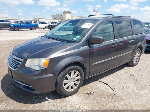 2015 Chrysler Town & Country Touring მანქანა იყიდება აუქციონზე, vin: 2C4RC1BG6FR752203, აუქციონის ნომერი: 45179283