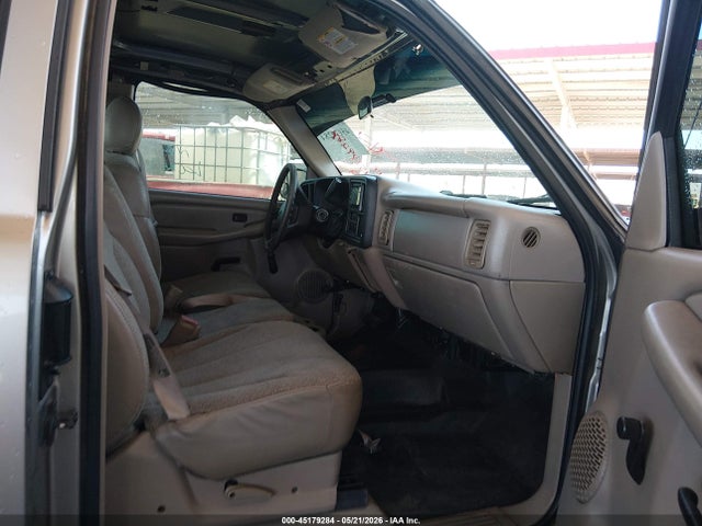 45179284 :رقم المزاد ، 1GCEC19W82Z121495 vin ، 2002 Chevrolet Silverado 1500 مزاد بيع