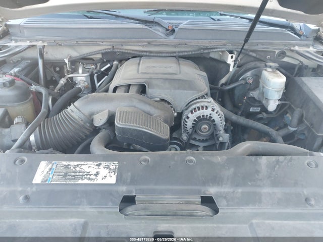 45179289 :رقم المزاد ، 1GNUCCE00AR179759 vin ، 2010 Chevrolet Tahoe Ltz مزاد بيع