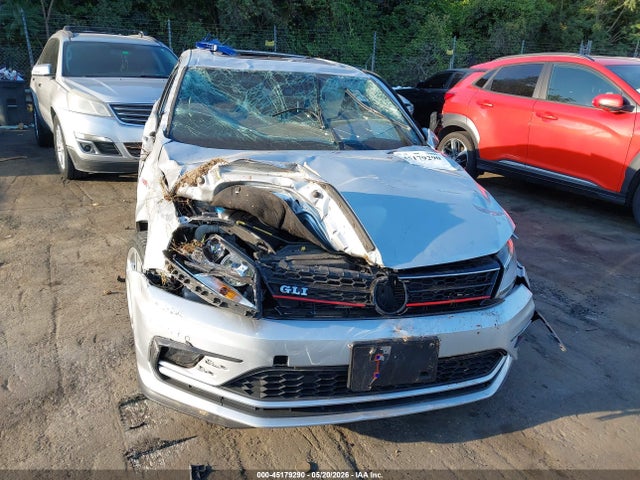 2016 Volkswagen Jetta 2.0t Gli Se მანქანა იყიდება აუქციონზე, vin: 3VW4T7AJ2GM324564, აუქციონის ნომერი: 45179290
