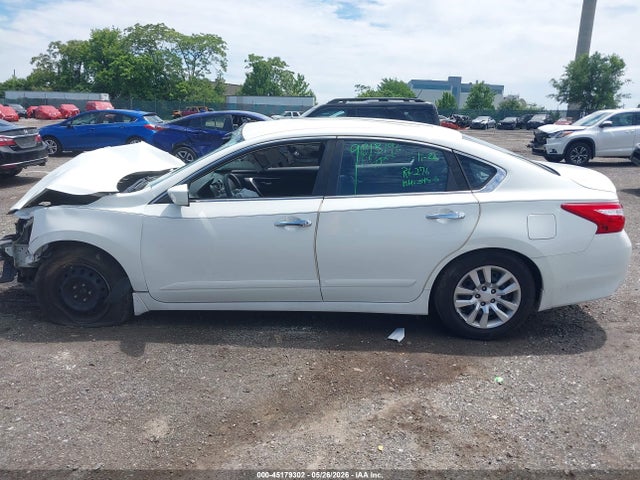 Aukcja sprzedaży 2017 Nissan Altima 2.5 S, vin: 1N4AL3AP0HC186745, numer aukcji: 45179302