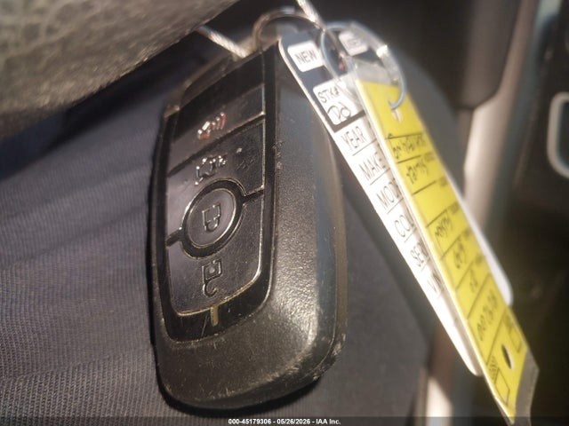 45179306 :رقم المزاد ، 3FA6P0HD9LR143195 vin ، 2020 Ford Fusion Se مزاد بيع