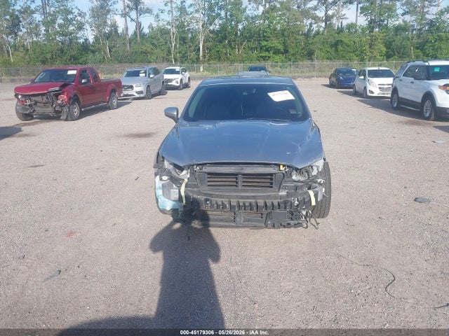 45179306 :رقم المزاد ، 3FA6P0HD9LR143195 vin ، 2020 Ford Fusion Se مزاد بيع