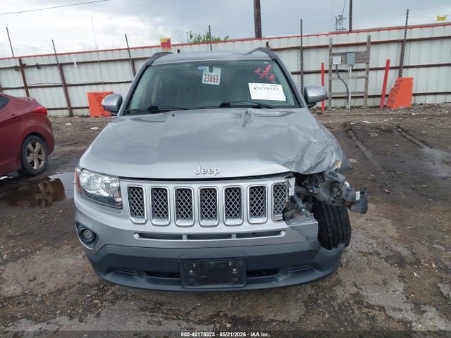 Продажа на аукционе авто 2017 Jeep Compass Latitude Fwd, vin: 1C4NJCEB3HD160196, номер лота: 45179323
