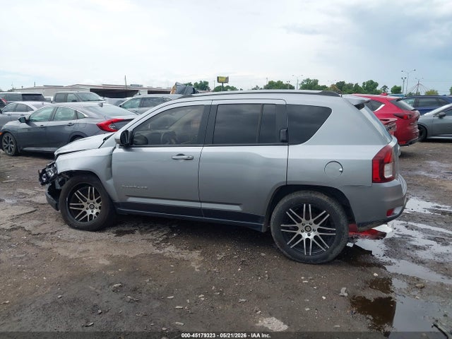 Продажа на аукционе авто 2017 Jeep Compass Latitude Fwd, vin: 1C4NJCEB3HD160196, номер лота: 45179323