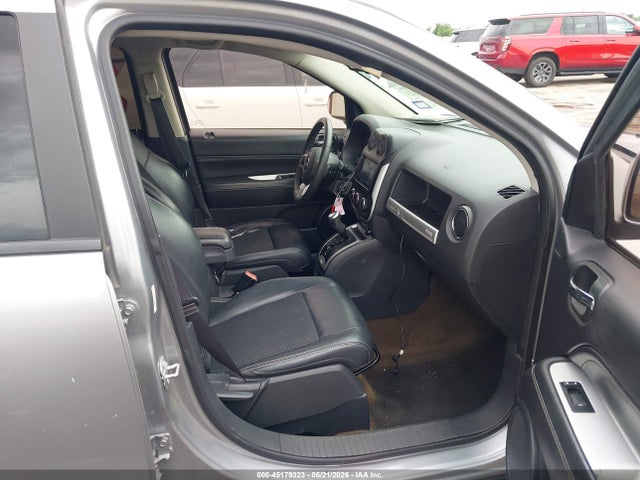 Продажа на аукционе авто 2017 Jeep Compass Latitude Fwd, vin: 1C4NJCEB3HD160196, номер лота: 45179323