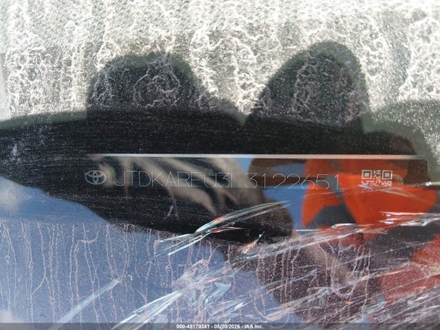 JTDKARFU3L3122651 Toyota Prius Le