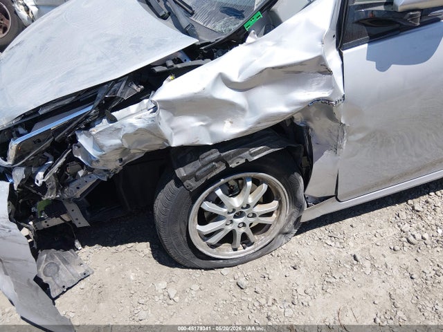 JTDKARFU3L3122651 Toyota Prius Le