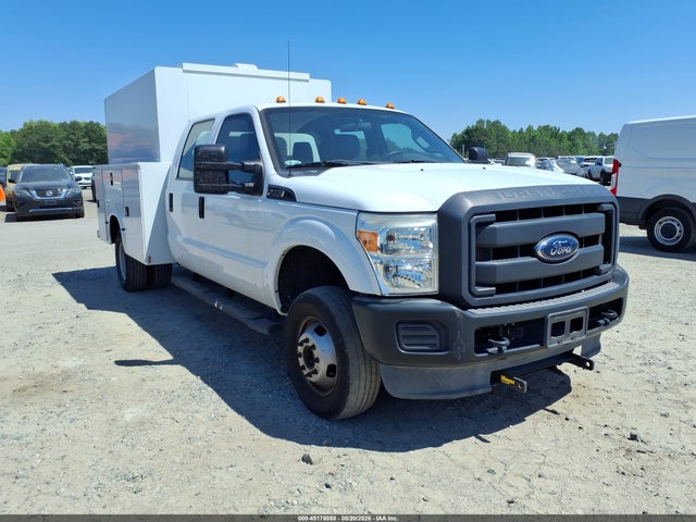 2015 1FD8W3H67FED45531 main image