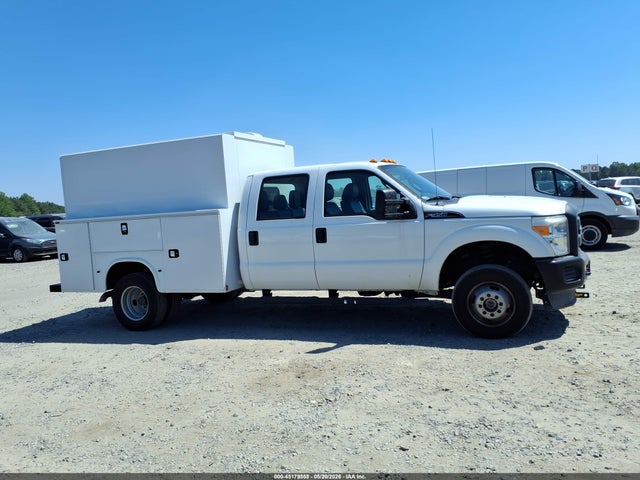 Ford F-350 Chassis Xl 2015 1FD8W3H67FED45531 Image 13