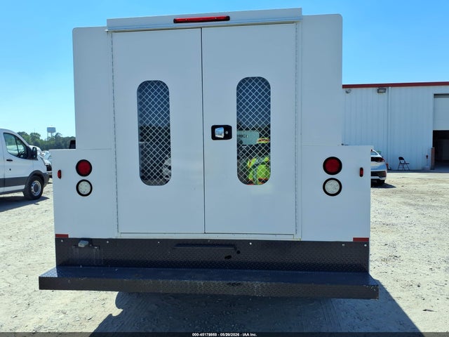 Ford F-350 Chassis Xl 2015 1FD8W3H67FED45531 Image 16