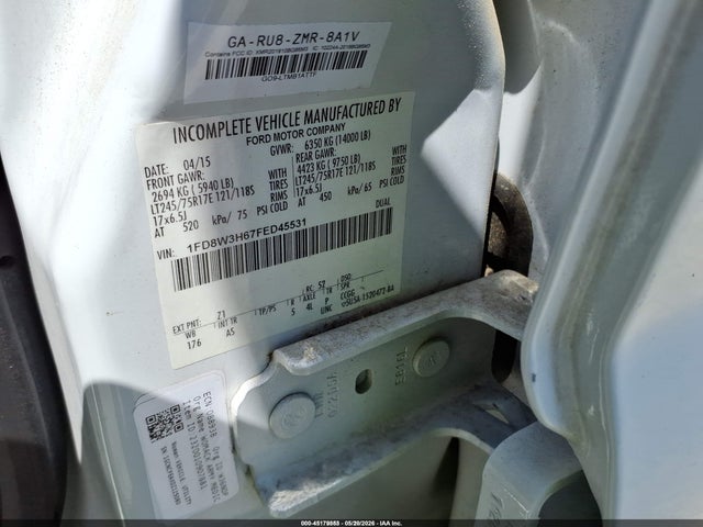 Ford F-350 Chassis Xl 2015 1FD8W3H67FED45531 Image 9
