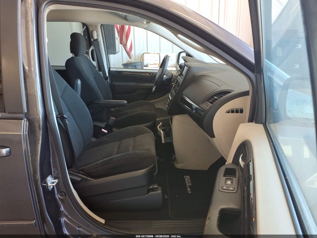 45179365 :رقم المزاد ، 2C4RDGBGXHR712595 vin ، 2017 Dodge Grand Caravan Se مزاد بيع