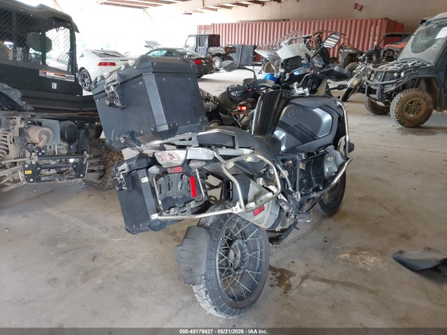 Продажа на аукционе авто 2021 Bmw R 1250 Gs Adventure, vin: WB10M1304M6D83871, номер лота: 45179427