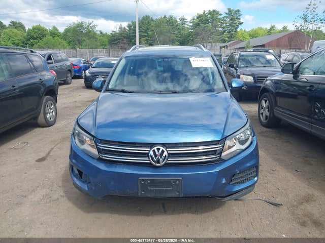 WVGSV7AX2HK002486 Volkswagen Tiguan 2.0t Wolfsburg Edition