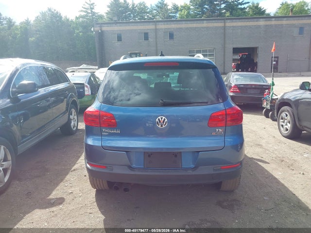 WVGSV7AX2HK002486 Volkswagen Tiguan 2.0t Wolfsburg Edition
