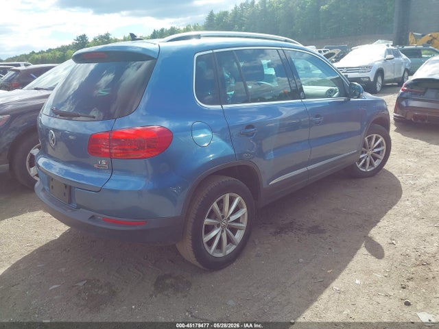 WVGSV7AX2HK002486 Volkswagen Tiguan 2.0t Wolfsburg Edition