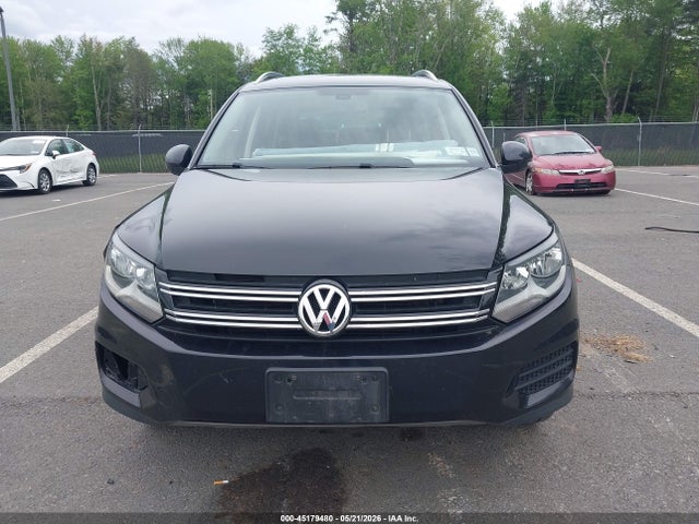 45179480 :رقم المزاد ، WVGSV7AX0HW508908 vin ، 2017 Volkswagen Tiguan 2.0t Wolfsburg Edition مزاد بيع