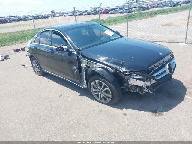 Mercedes-Benz C 300 4matic 2016 55SWF4KB9GU127693 головне зображення