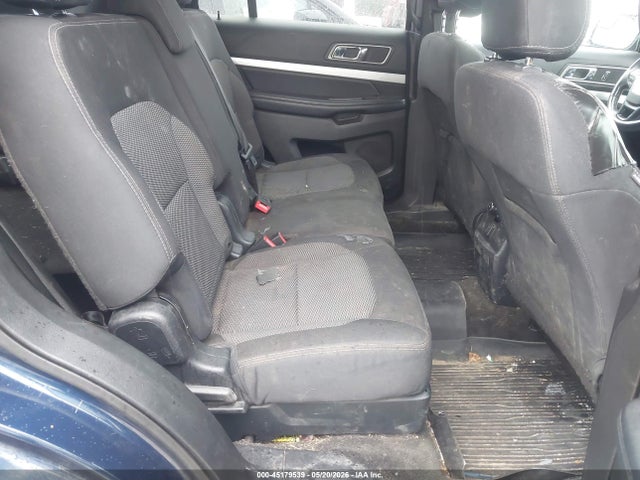 45179539 :رقم المزاد ، 1FM5K7D81HGE21068 vin ، 2017 Ford Explorer Xlt مزاد بيع