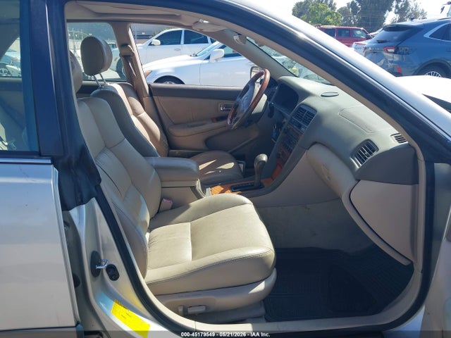 45179549 :رقم المزاد ، JT8BF28G710312739 vin ، 2001 Lexus Es 300 مزاد بيع
