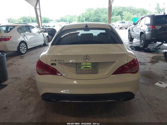 45179608 :رقم المزاد ، WDDSJ4EB8JN594693 vin ، 2018 Mercedes-benz Cla 250 مزاد بيع