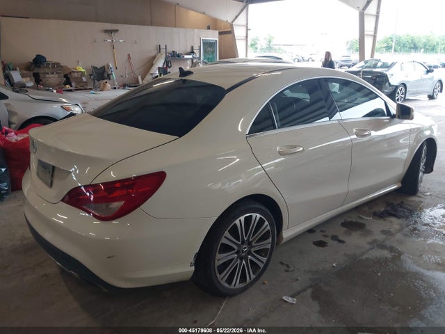 45179608 :رقم المزاد ، WDDSJ4EB8JN594693 vin ، 2018 Mercedes-benz Cla 250 مزاد بيع