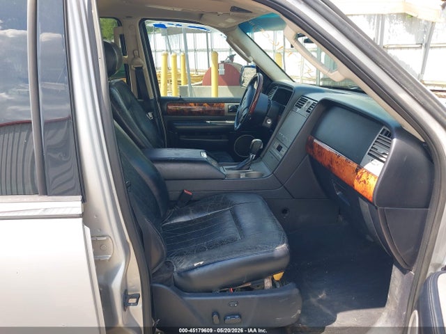 Aukcja sprzedaży 2003 Lincoln Navigator Luxury/premium/ultimate, vin: 5LMFU28R83LJ32805, numer aukcji: 45179609