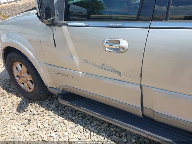 Aukcja sprzedaży 2003 Lincoln Navigator Luxury/premium/ultimate, vin: 5LMFU28R83LJ32805, numer aukcji: 45179609