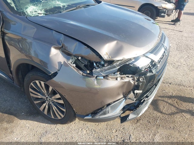 Продажа на аукционе авто 2020 Mitsubishi Outlander Es 2.4, vin: JA4AD2A34LZ014653, номер лота: 45179618