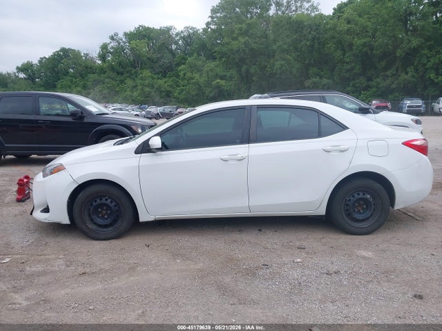 Aukcja sprzedaży 2017 Toyota Corolla L, vin: 5YFBURHE2HP672578, numer aukcji: 45179639