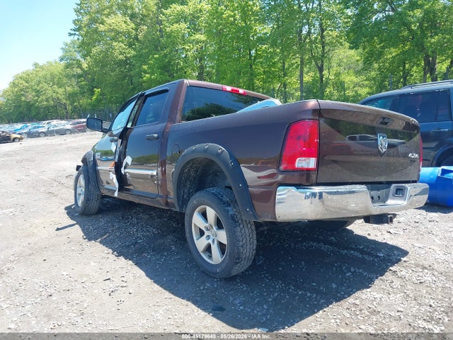 45179648 :رقم المزاد ، 3C6RR7KT8FG540284 vin ، 2015 Ram 1500 St مزاد بيع