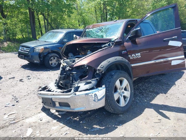 45179648 :رقم المزاد ، 3C6RR7KT8FG540284 vin ، 2015 Ram 1500 St مزاد بيع