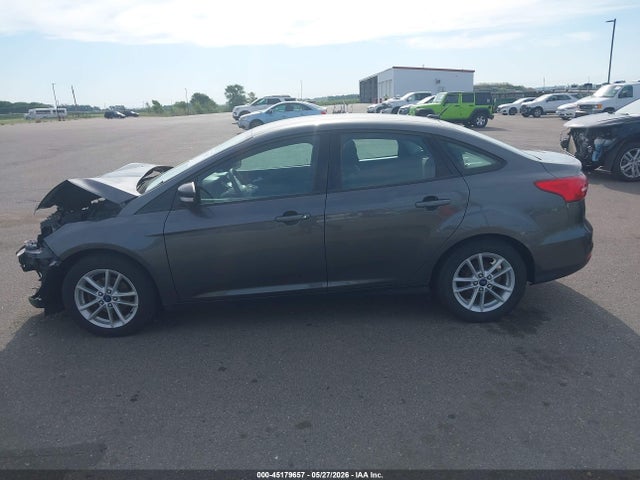 Ford FOCUS SE 2015 1FADP3F24FL209620 Image 15