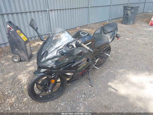 45179659 :رقم المزاد ، ML5EXGG15RDA22670 vin ، 2024 Kawasaki Ex500 مزاد بيع