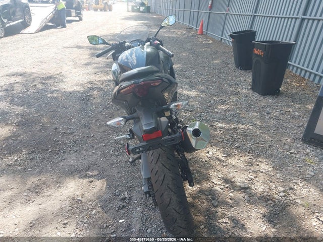 45179659 :رقم المزاد ، ML5EXGG15RDA22670 vin ، 2024 Kawasaki Ex500 مزاد بيع