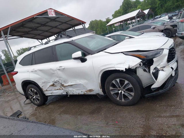 Aukcja sprzedaży 2023 Toyota Highlander Xle, vin: 5TDKDRBH0PS045791, numer aukcji: 45179667