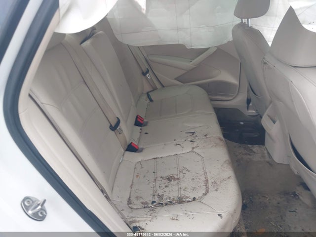 Aukcja sprzedaży 2015 Volkswagen Passat 1.8t Limited Edition, vin: 1VWAS7A33FC108536, numer aukcji: 45179682