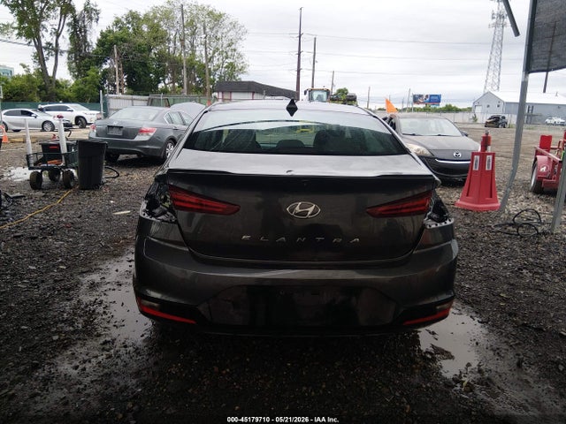 Продажа на аукционе авто 2020 Hyundai Elantra Sel, vin: 5NPD84LF5LH576403, номер лота: 45179710