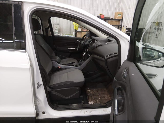 Продажа на аукционе авто 2015 Ford Escape Se, vin: 1FMCU9G98FUC06206, номер лота: 45179712