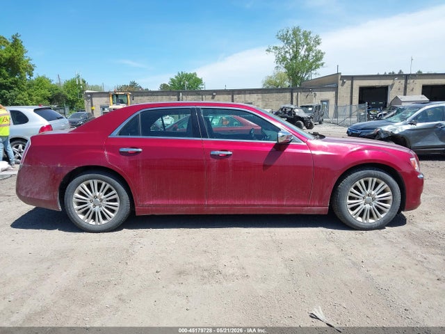 2014 Chrysler 300c Awd მანქანა იყიდება აუქციონზე, vin: 2C3CCAKT8EH120511, აუქციონის ნომერი: 45179728