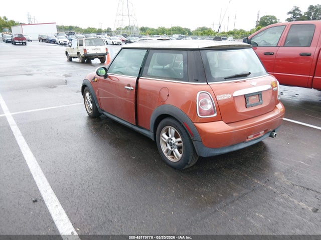 45179770 :رقم المزاد ، WMWSU3C52BT092586 vin ، 2011 Mini Cooper مزاد بيع